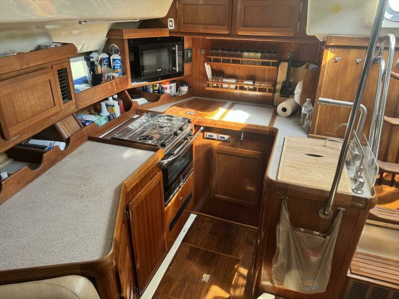 1994 Hunter Passage 42