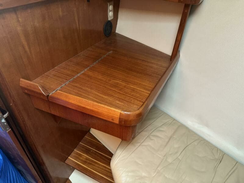 1994 Hunter Passage 42