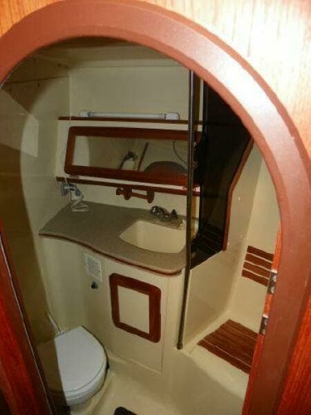 1994 Hunter Passage 42