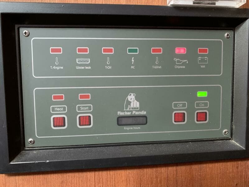 1994 Hunter Passage 42