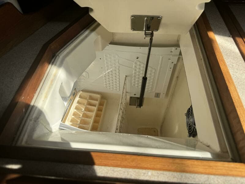 1994 Hunter Passage 42