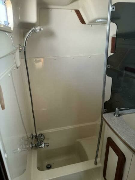 1994 Hunter Passage 42