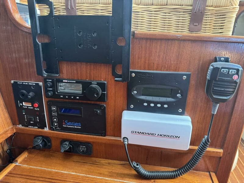 1994 Hunter Passage 42