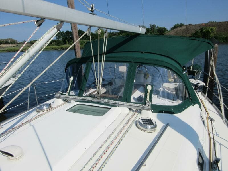 Port side aft to Cockpit