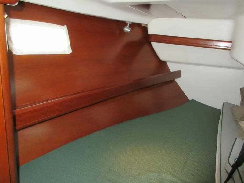 Aft Cabin, starboard 2 