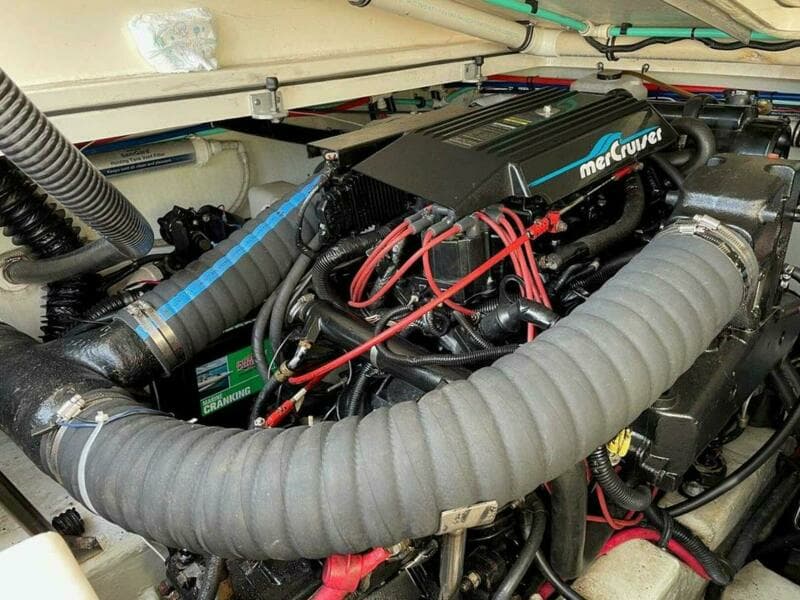 1998 Pursuit 3000 Express