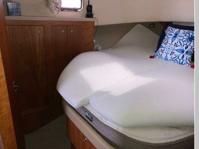 2003 Mainship 390 Trawler