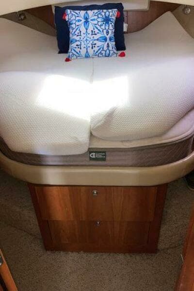 2003 Mainship 390 Trawler