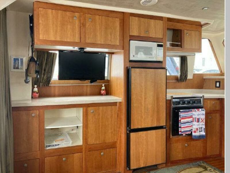 2003 Mainship 390 Trawler