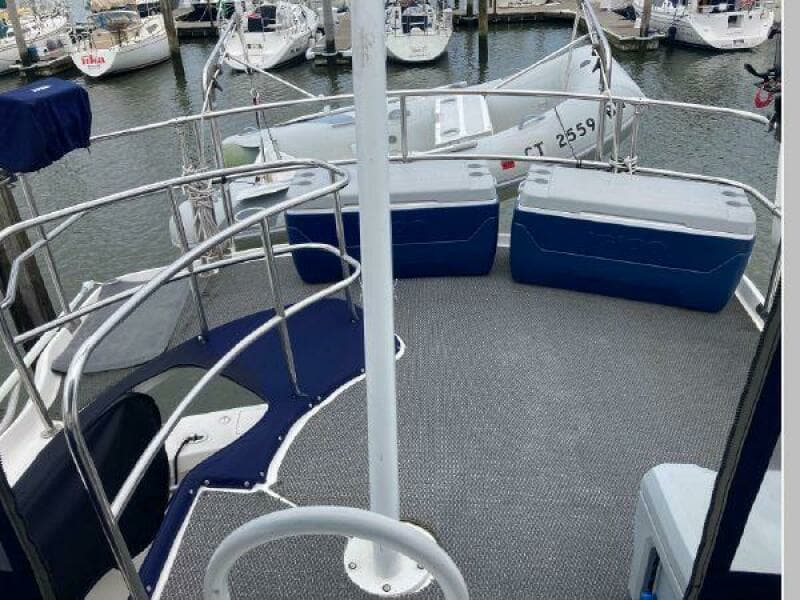 2003 Mainship 390 Trawler