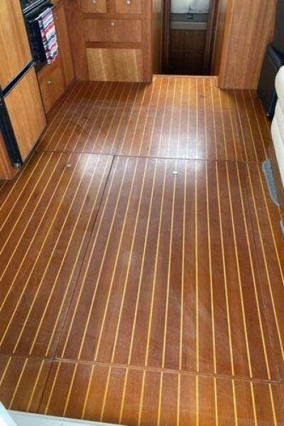 2003 Mainship 390 Trawler