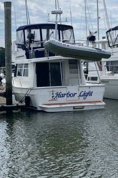 2003 Mainship 390 Trawler