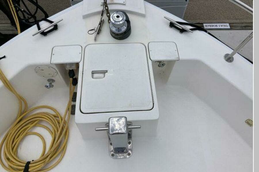 2003 Mainship 390 Trawler