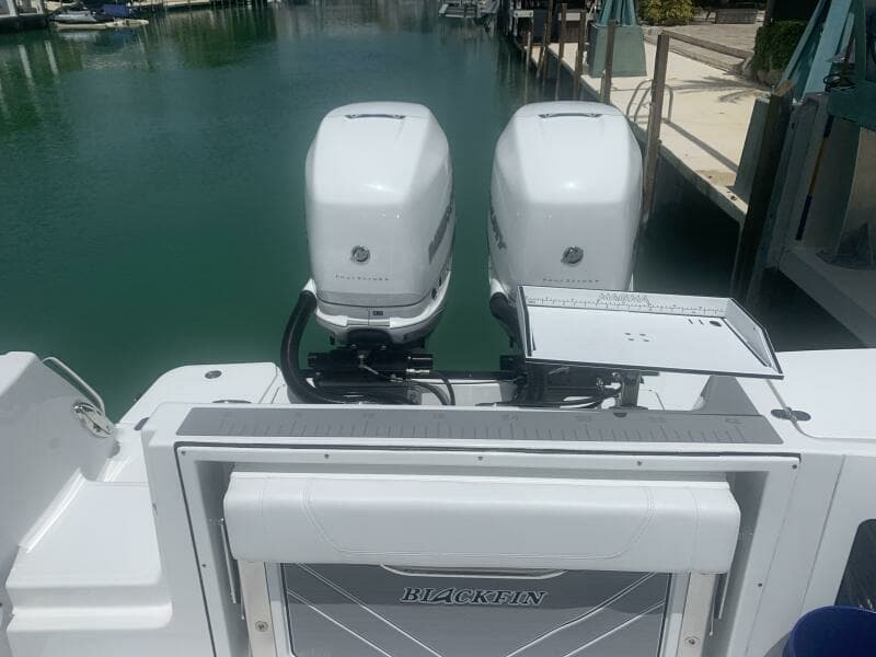 2023 Blackfin 302 CC