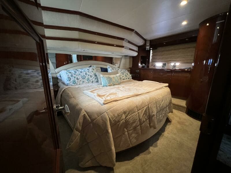 2008 Marquis 59 Fly Bridge - Markham Edition