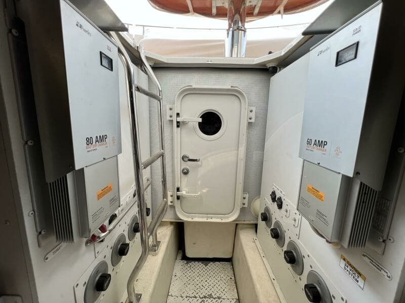 2008 Marquis 59 Fly Bridge - Markham Edition