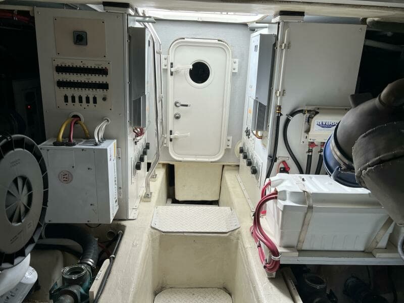 2008 Marquis 59 Fly Bridge - Markham Edition