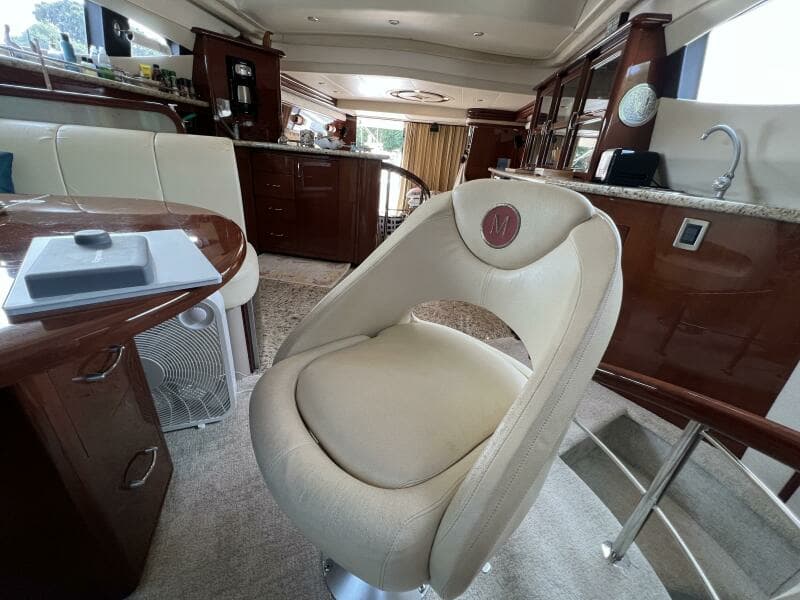 2008 Marquis 59 Fly Bridge - Markham Edition