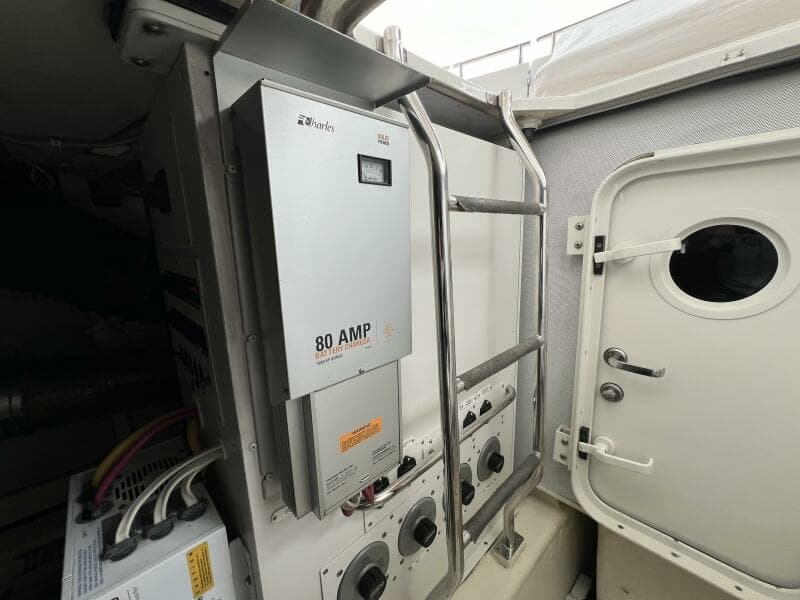 2008 Marquis 59 Fly Bridge - Markham Edition