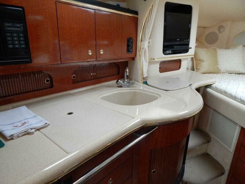 2002 Sea Ray 310 Sundancer