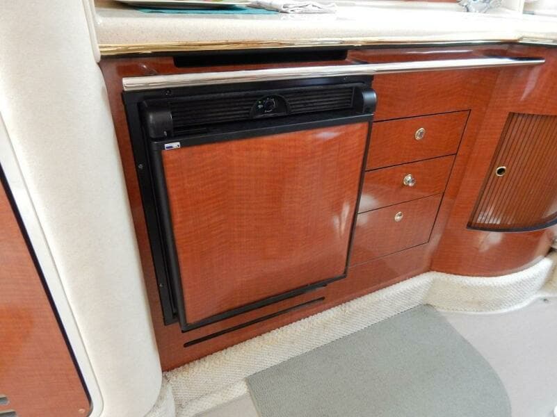 2002 Sea Ray 310 Sundancer