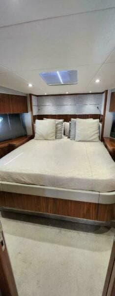 2018 Sunseeker Predator