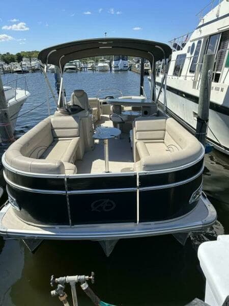 2016 Avalon Catalina Entertainer 2585
