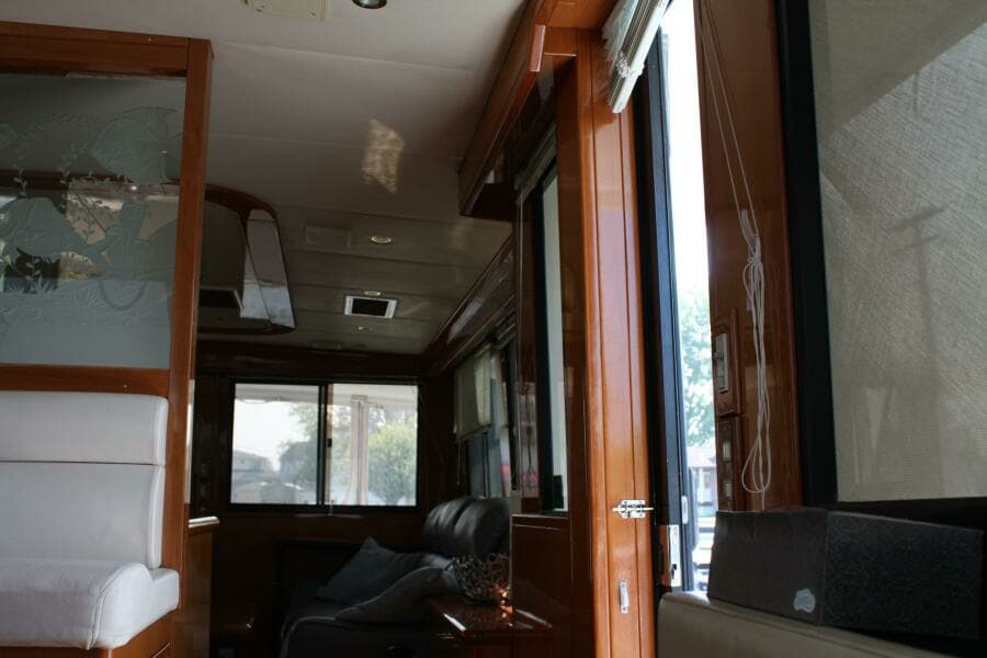 2000 Jefferson 56 Rivanna