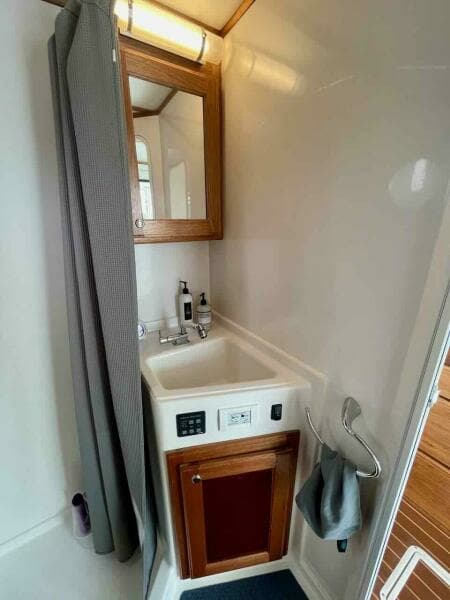 Great Harbour TT 35   Dilligaf      37