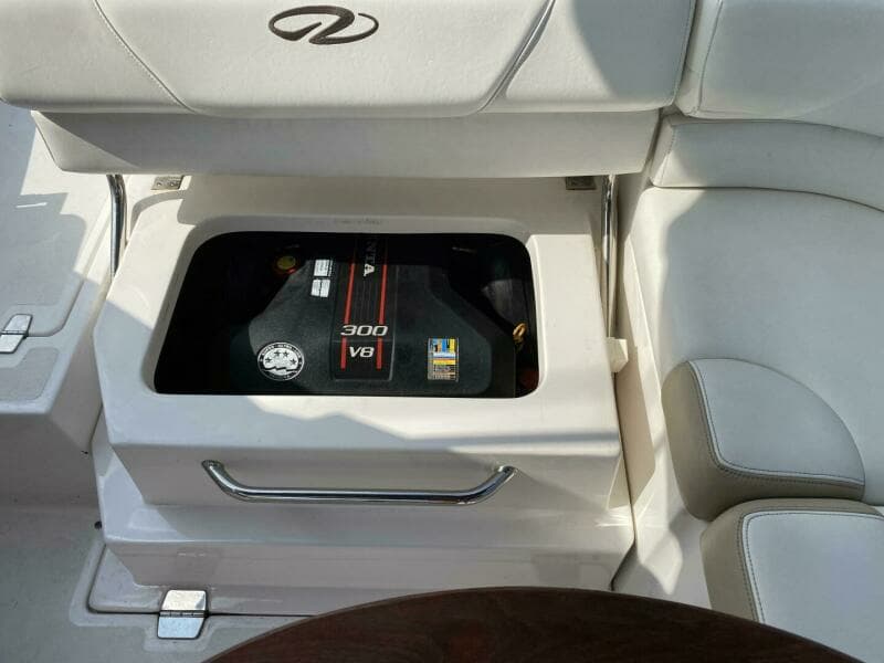 2012 Regal 2550 Cuddy