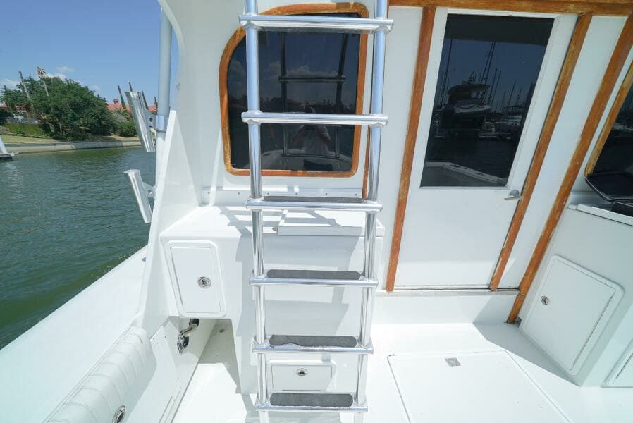 1979 Trojan 45 Convertible Hook'em