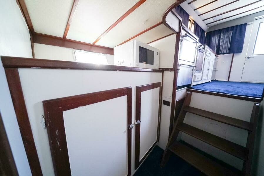 1979 Trojan 45 Convertible Hook'em