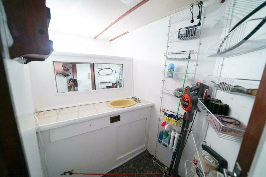 1979 Trojan 45 Convertible Hook'em