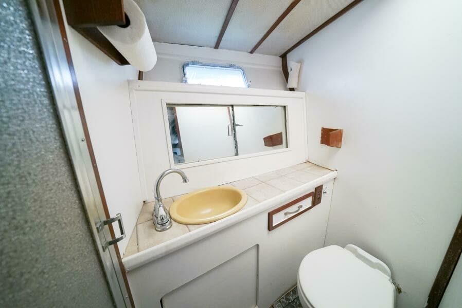 1979 Trojan 45 Convertible Hook'em