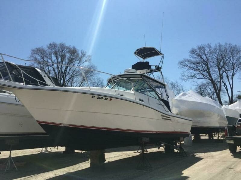 2000 Pursuit 3000 Express