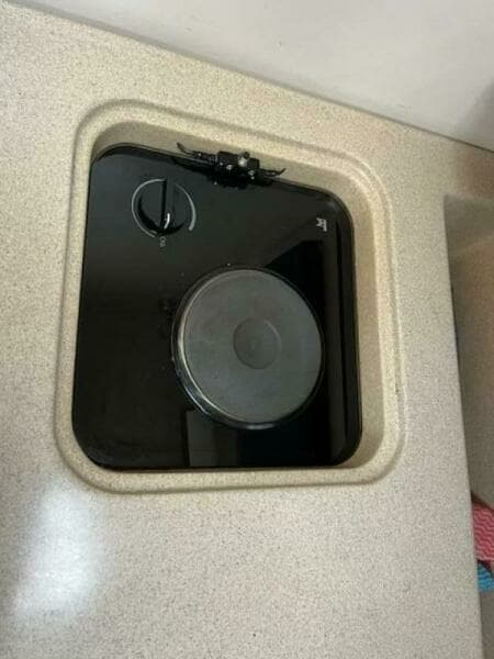 2000 Pursuit 3000 Express