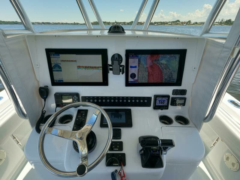 2018 Contender 32 ST