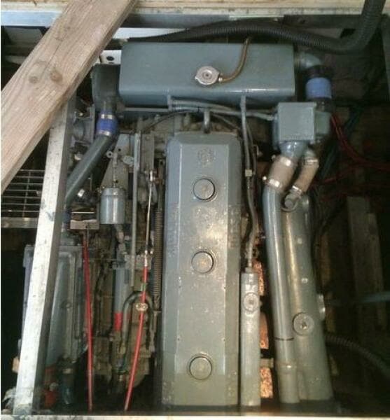 1989 Viking 41 Convertible