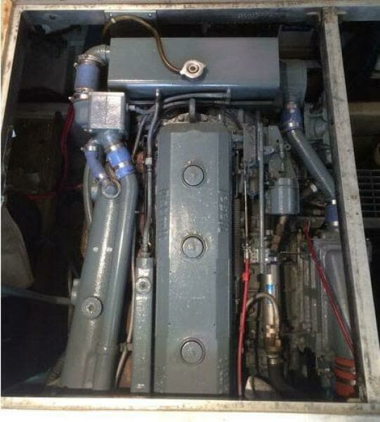 1989 Viking 41 Convertible