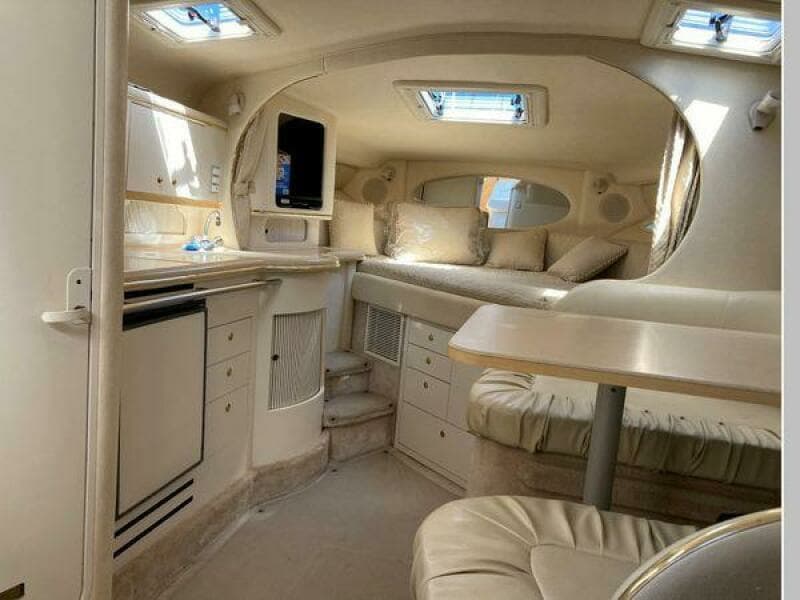 2000 Sea Ray 310 Sundancer