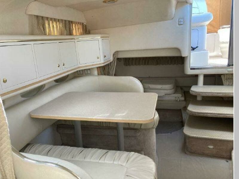 2000 Sea Ray 310 Sundancer