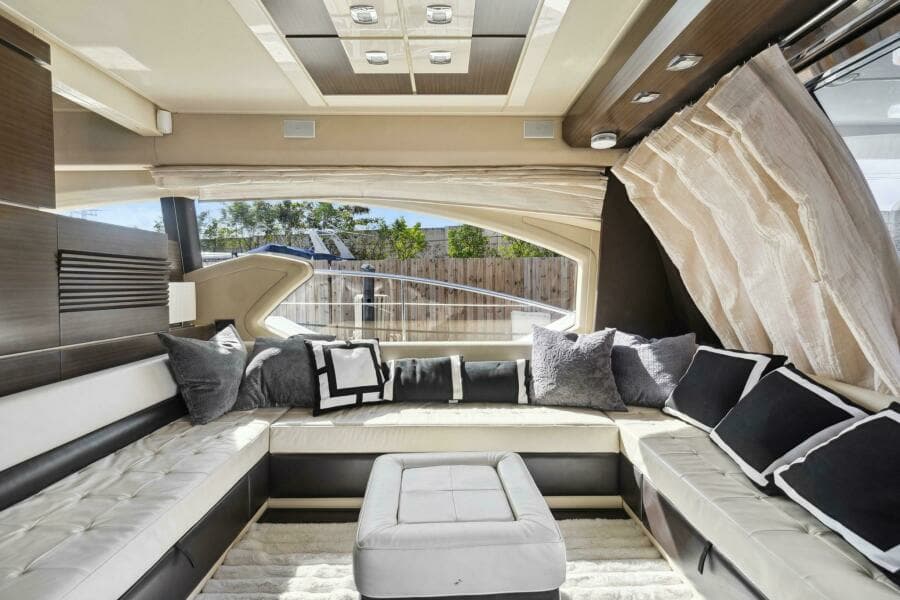 2013 Azimut 70