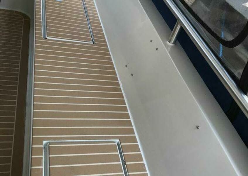 2017 Sumerset Houseboat