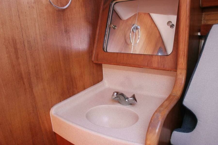 1999 Catalina 380