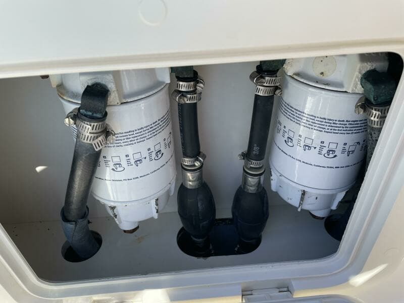 2003 Pursuit 2870 Walkaround