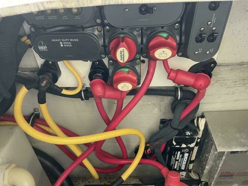 2003 Pursuit 2870 Walkaround