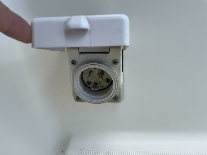 2003 Pursuit 2870 Walkaround