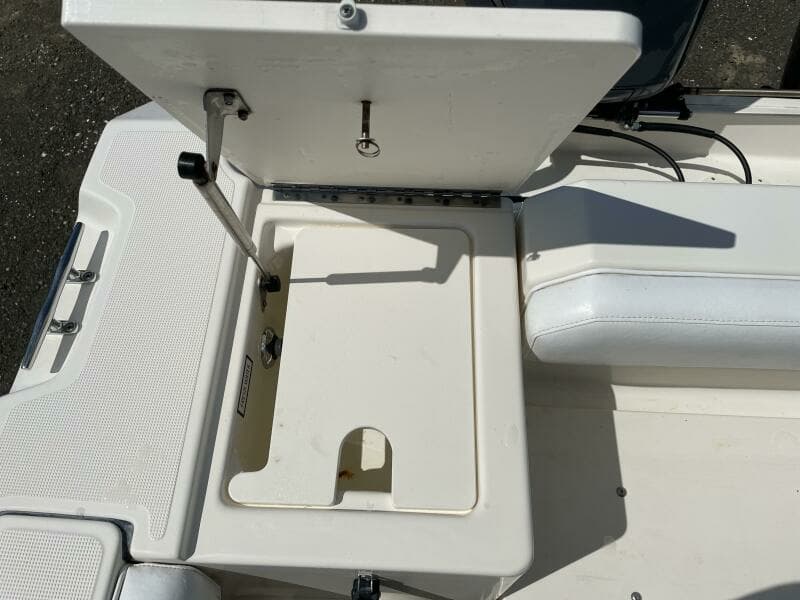 2003 Pursuit 2870 Walkaround