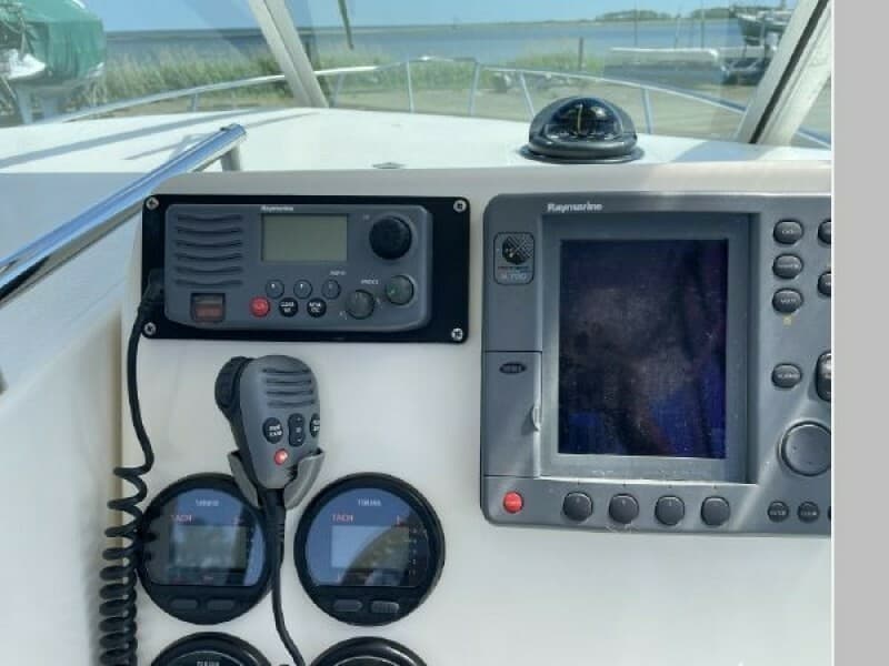 2003 Pursuit 2870 Walkaround