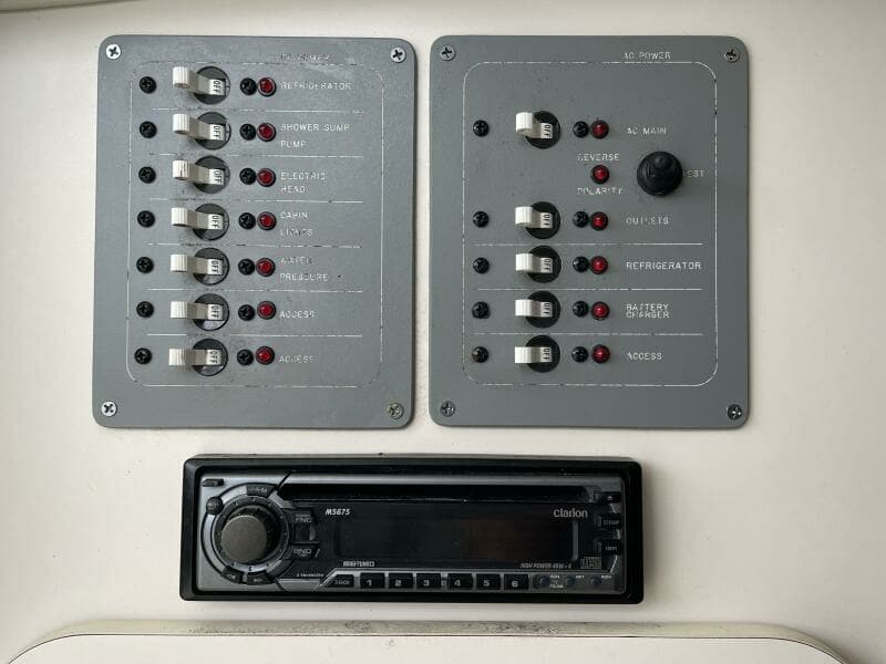 2003 Pursuit 2870 Walkaround